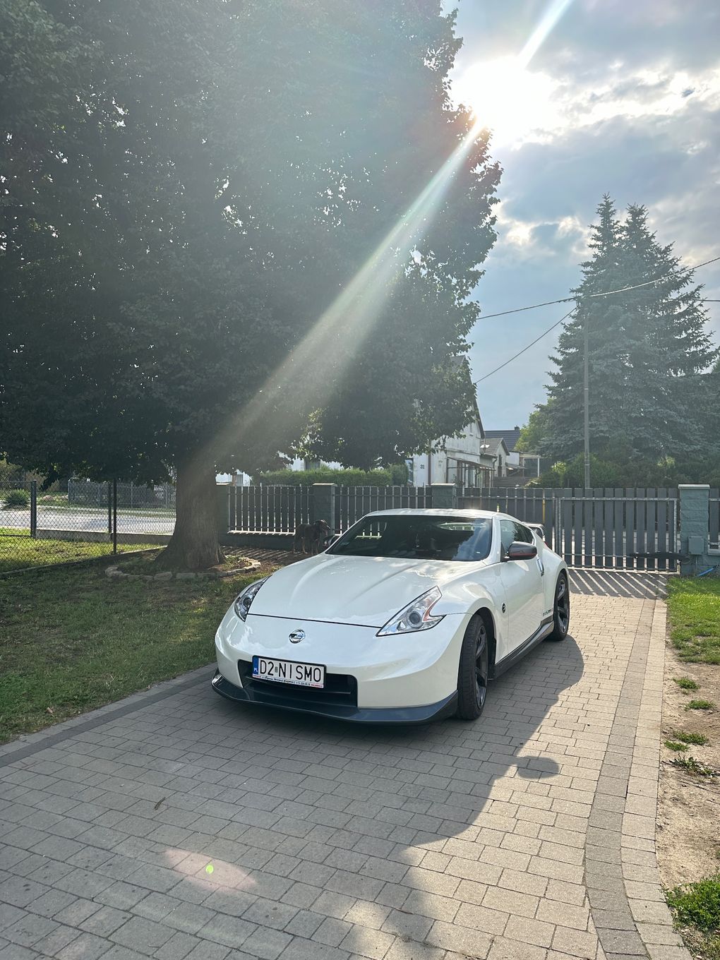 Nissan 370 Z Nismo V1 Pełny oryginał