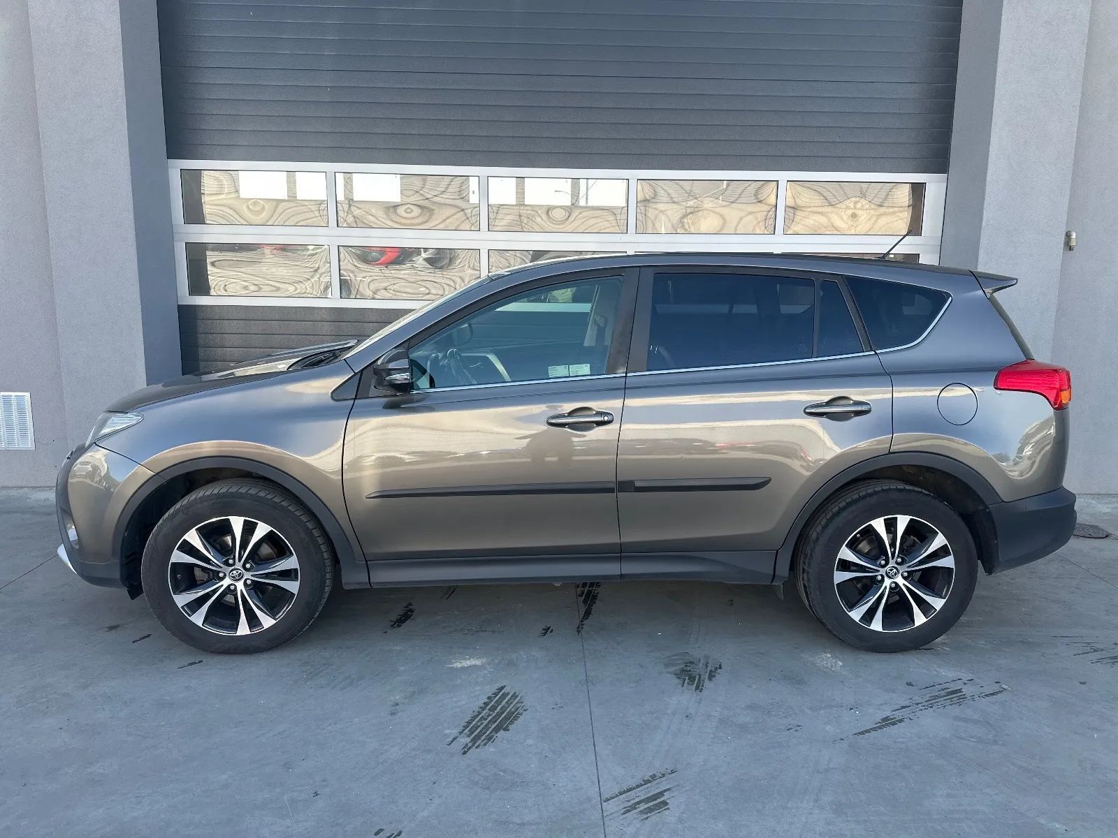 Toyota RAV4 / 124KM / Hybryda / SALON PL / rok produkcji 2015