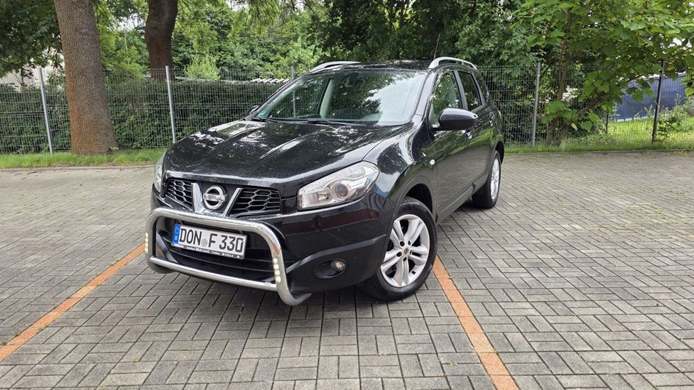 Nissan Qashqai 7 osobowy Panorama Dach Serwisowany