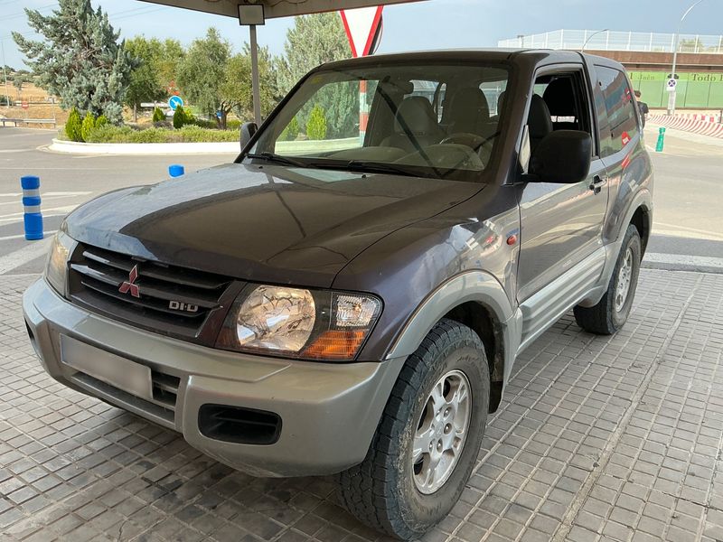 Mitsubishi Pajero 3.2 DI-D GLS
