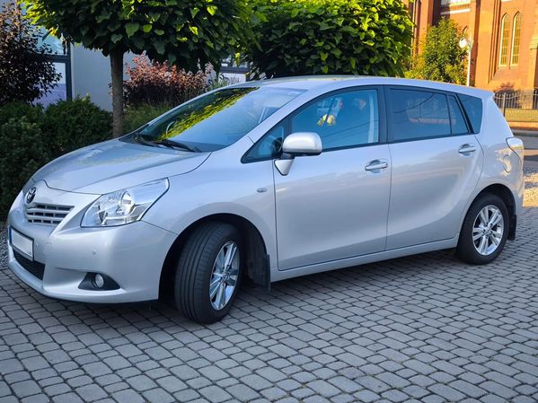 Toyota Verso 1.8 Petrol 2012