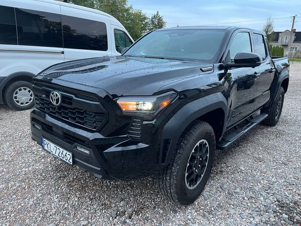 Toyota Tacoma 2.4 Hybrid 4x4 2025