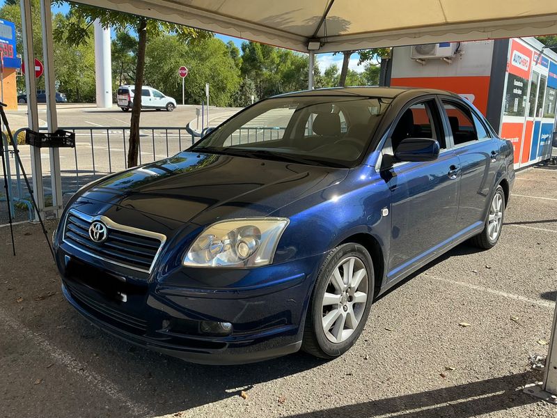 Toyota Avensis 1.8 Sol
