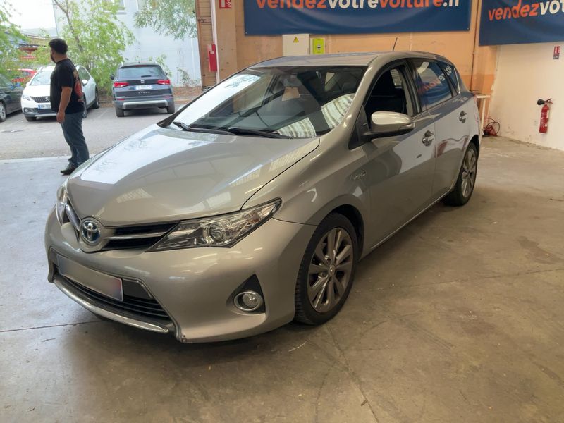 Toyota Auris 1.8 Hybrid Dynamic