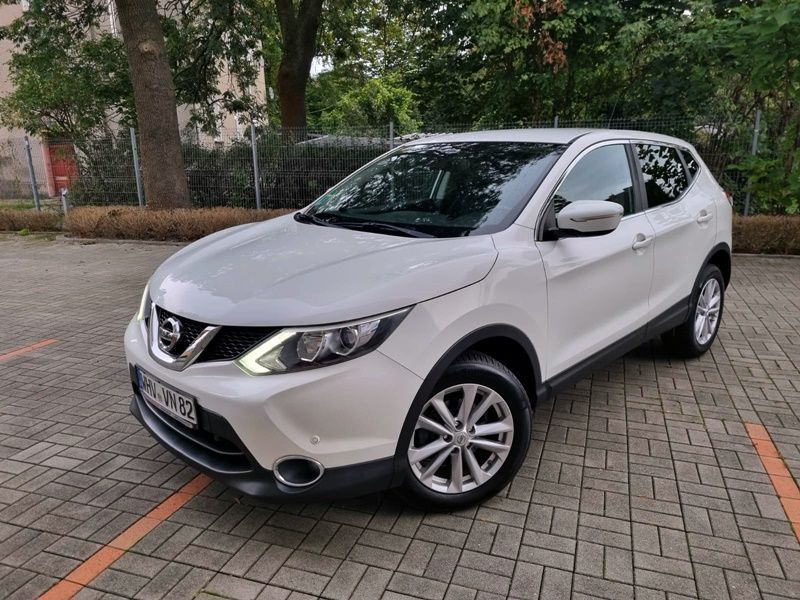 Nissan Qashqai 1.2 Petrol 2014