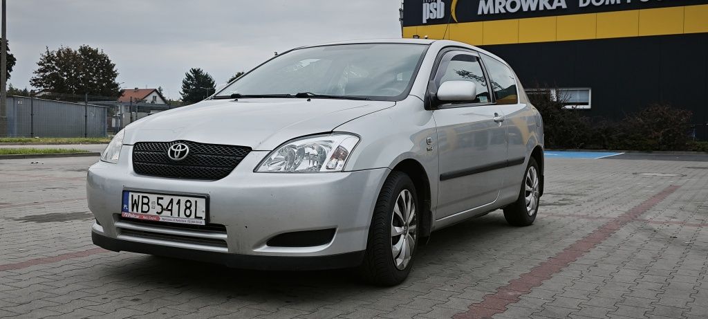 Toyota Corolla E12