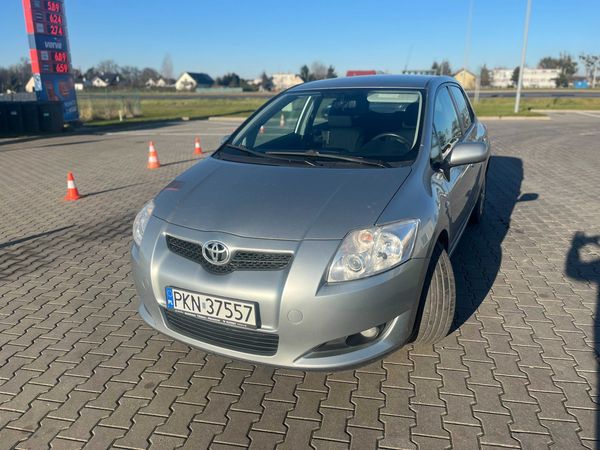 Toyota Auris 2.0 D-4D 2009