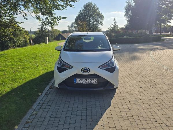 Toyota Aygo Toyota Aygo 1.0 | 17 172 km | Stan idealny | 5 drzwi