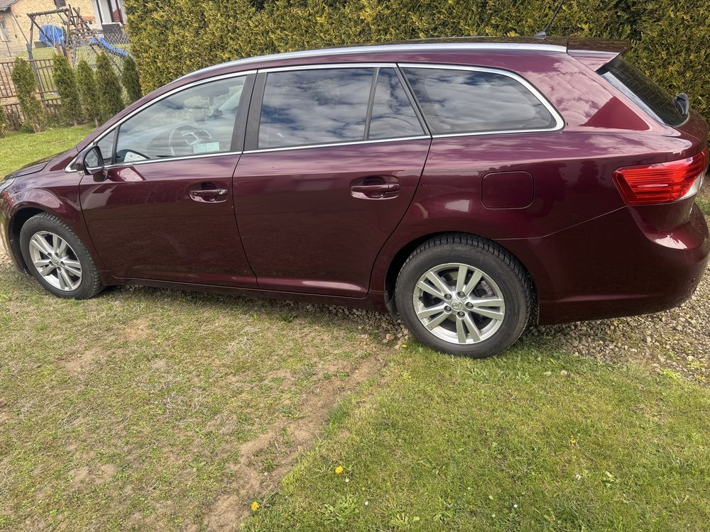 Domestic car, second owner. Tel.