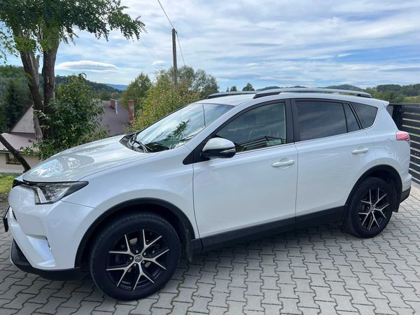 Toyota RAV-4 2.0 Petrol 4x4 2016