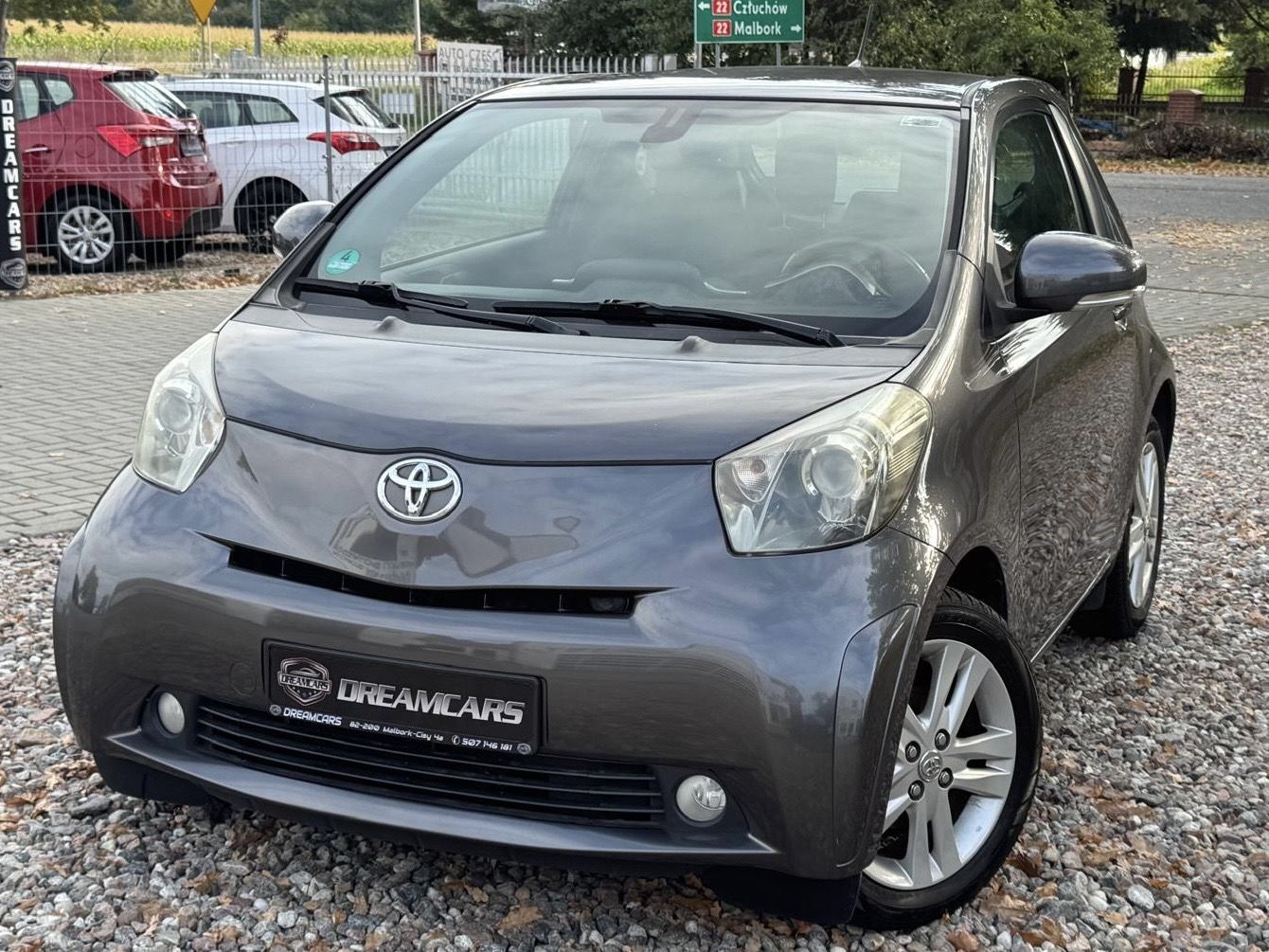 Toyota iQ 1,33 Benzyna 98 KM Klimatronik Keyless Go Alu Hak Gwarancja *TOP*