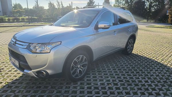Mitsubishi Outlander 2.3 Diesel 4x4 2014