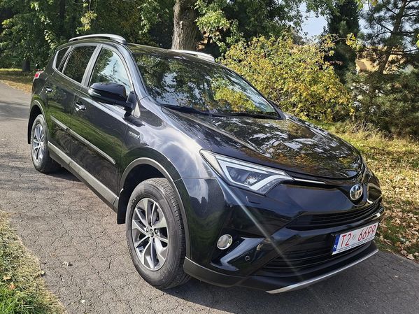 Toyota RAV-4 2.5 Hybrid 2018