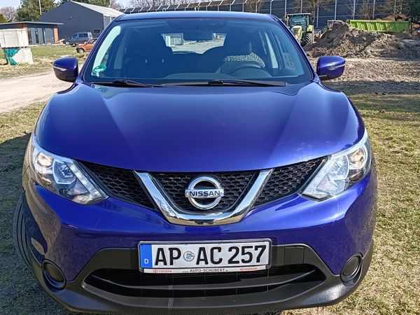 Nissan Qashqai Bezwypadkowy/ niski przebieg 107yys km