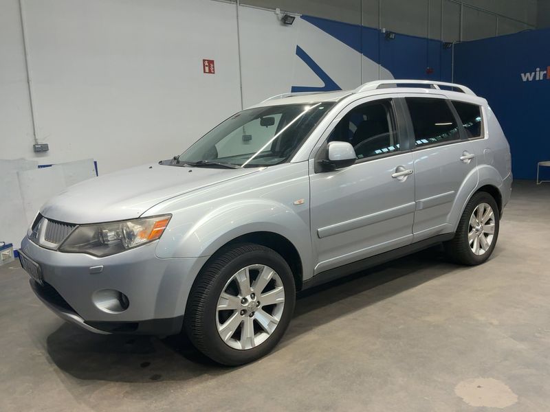Mitsubishi Outlander 2.4 Mivec Instyle