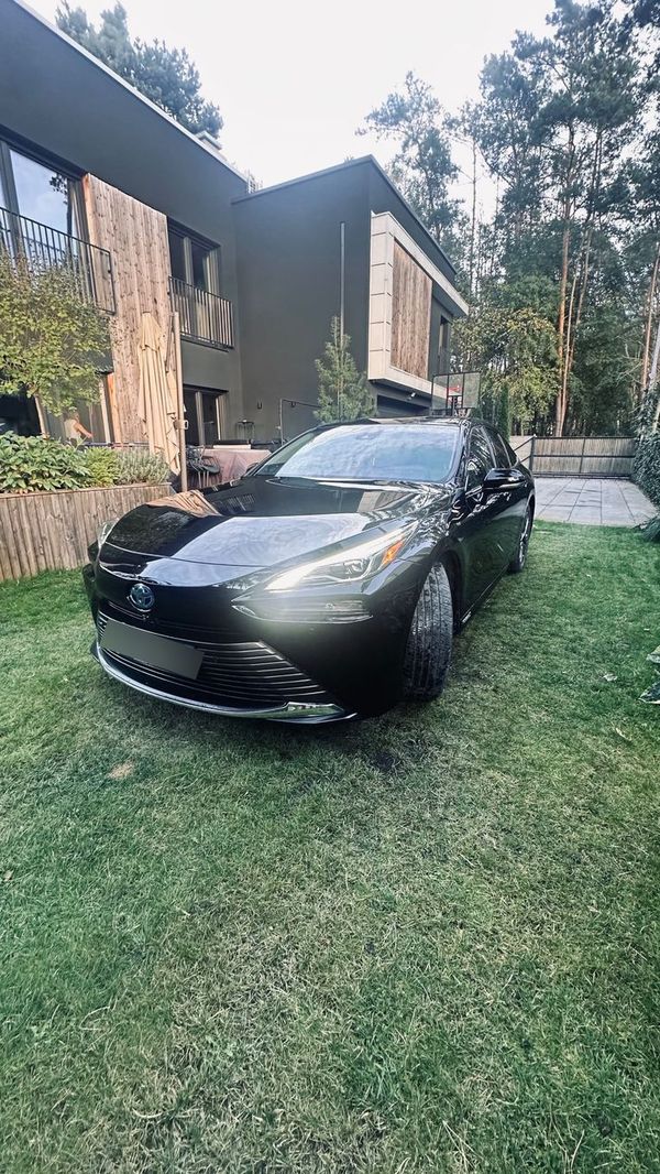 Toyota Mirai Hybrid 2022