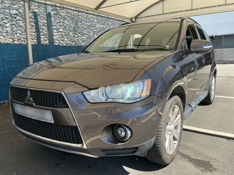 Mitsubishi Outlander 2.2 DI-D Intense 4WD