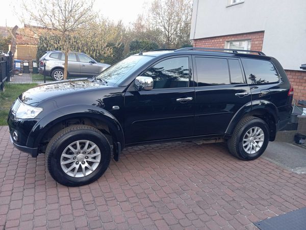 Mitsubishi Pajero Sport 2.5 Diesel 4x4 2013