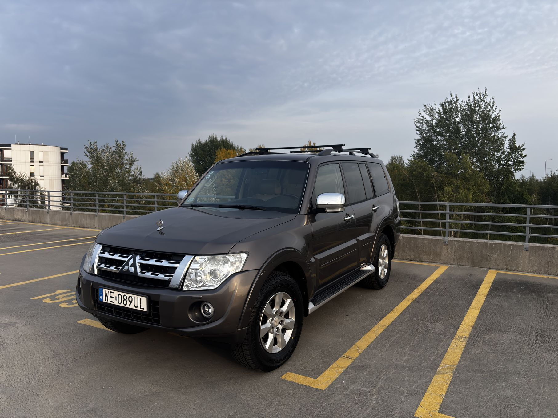 Mitsubishi Pajero Mitsubishi Pajero 3.5 V6 GLS + LPG, 1 właściciel