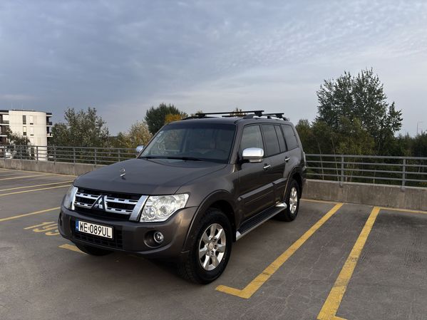 Mitsubishi Pajero Mitsubishi Pajero 3.5 V6 GLS + LPG, 1 właściciel