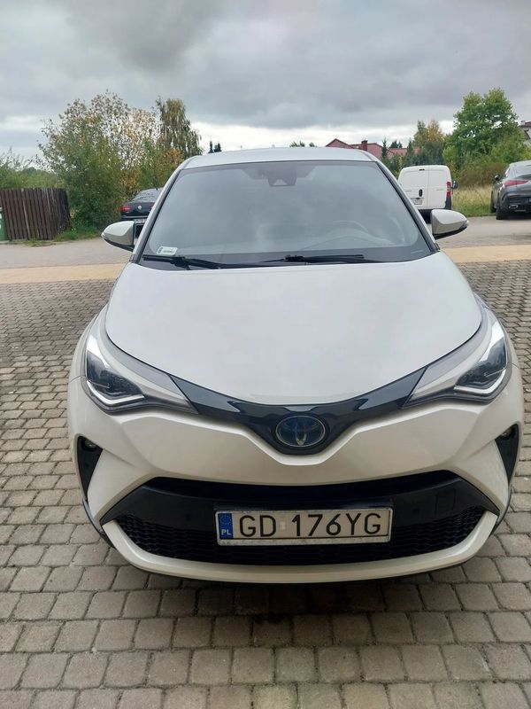 Toyota C-HR TOYOTA CHR 2021Executive1,8 hybrid generacja II,