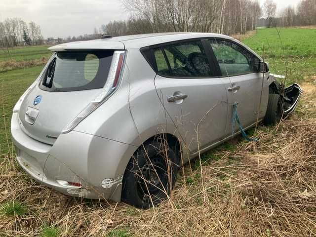 Nissan Electric 2012