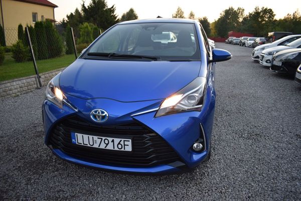 Toyota Yaris Hybrid 1.5 104 KM • 2019 • Automat • Dynamic • Kamera • CarPlay