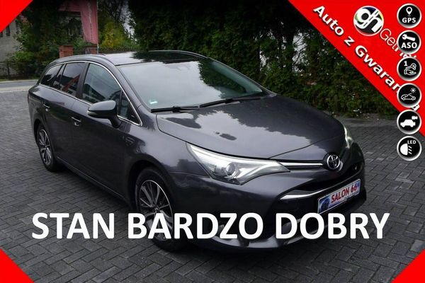 Toyota Avensis 2.0 Xenon Kamera Navi Stan b.dobry bezwypadkowy z Niemiec Gwarancja12m