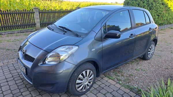 Toyota Yaris 1.0