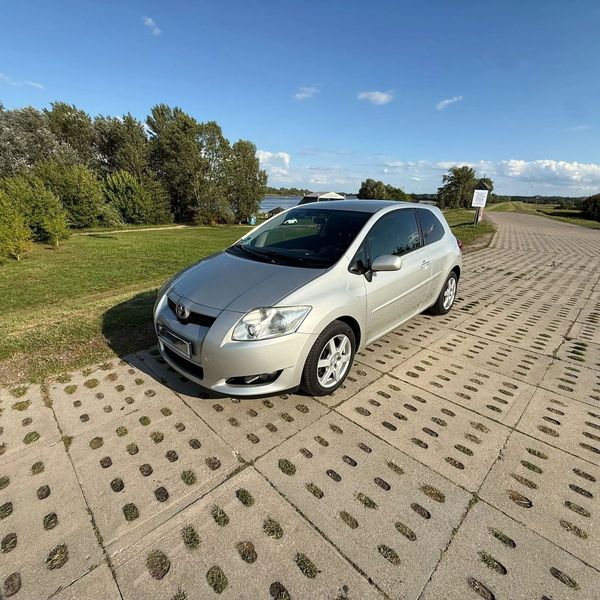 Toyota Auris Toyota Auris 1.6 VVT-i Premium