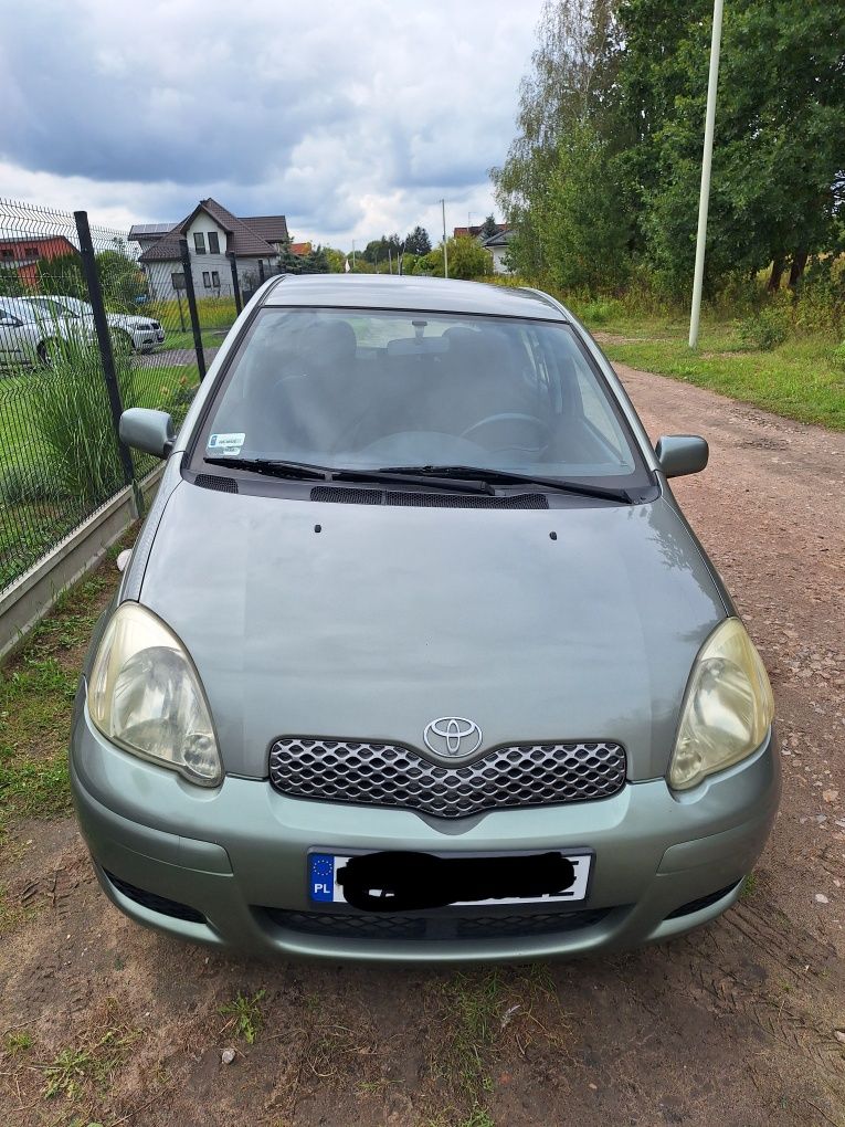 Toyota yaris 1.0