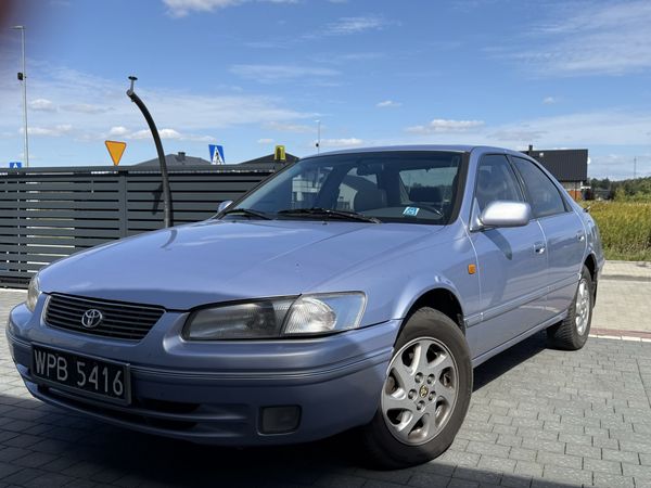 Toyota Camry 1997 year