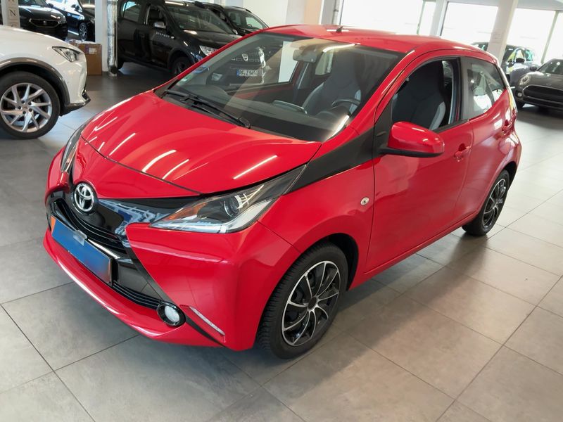 Toyota Aygo 1.0 X-Play Touch