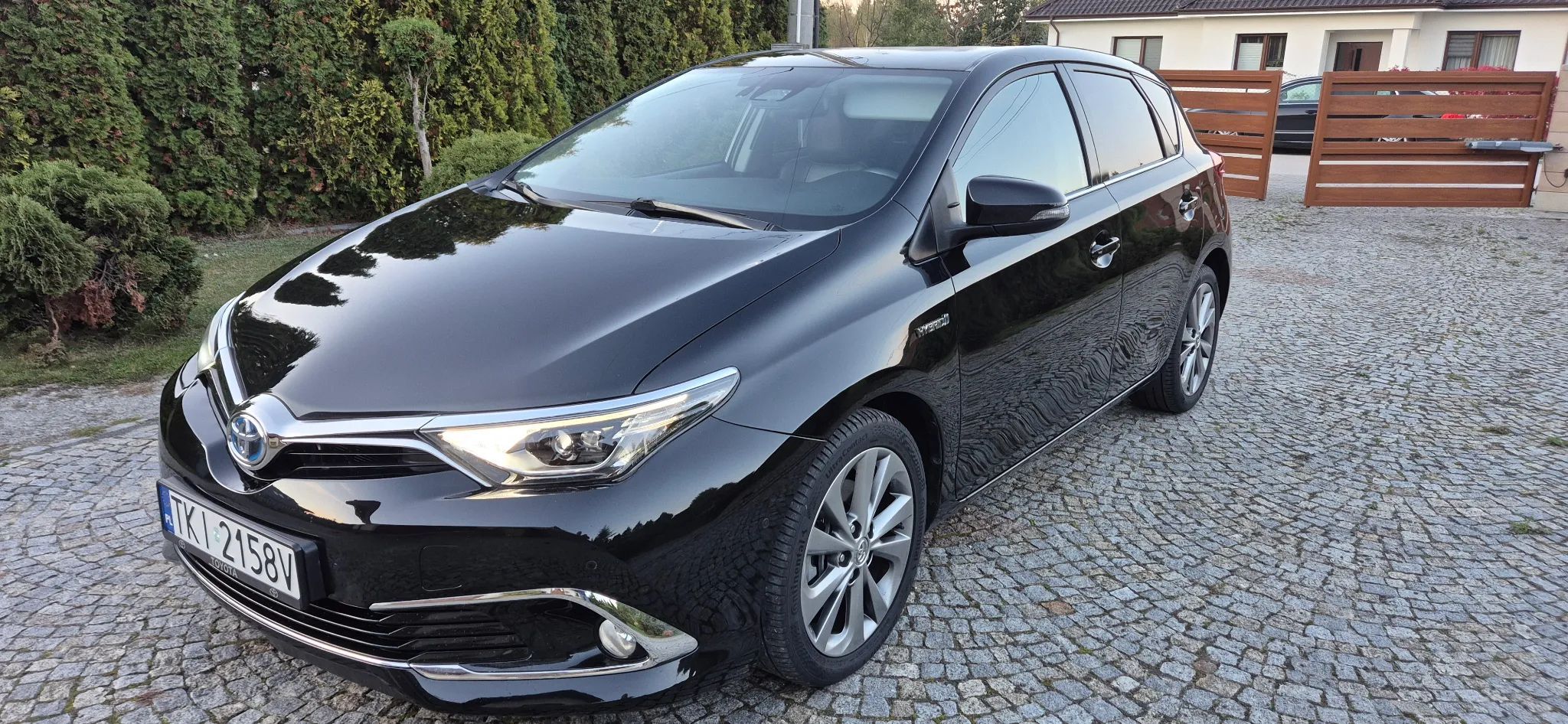 Toyota Auris 94 tys. km bogate wyposażenie