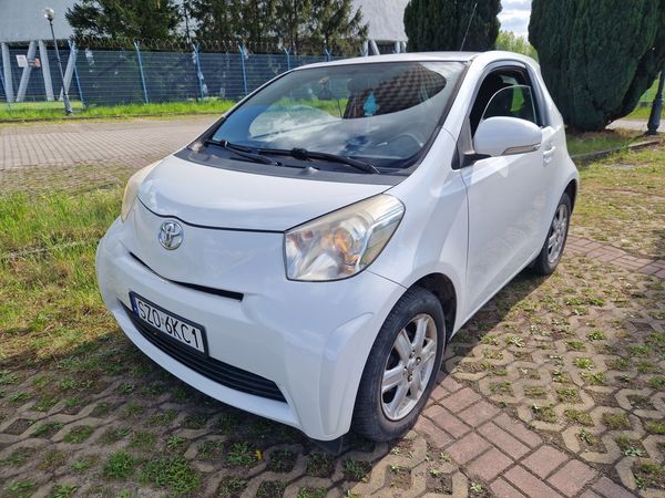 Toyota iQ 1.0 Petrol 2009