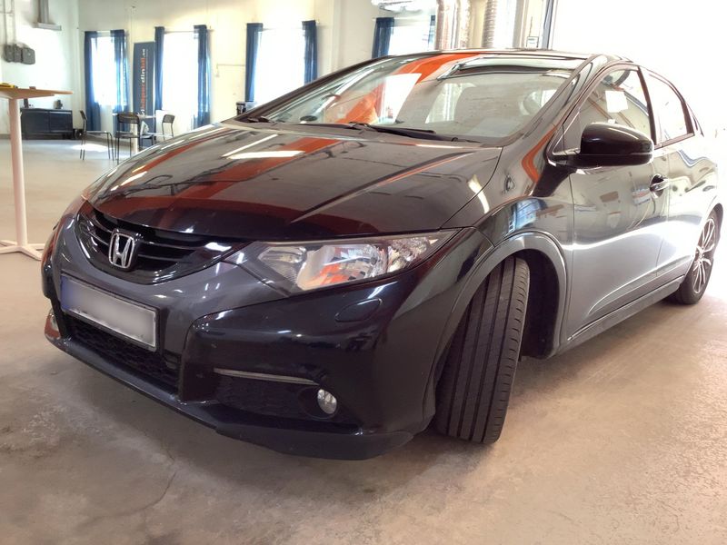 Honda Civic 1.8 i-VTEC Comfort 40 Jahre Edition