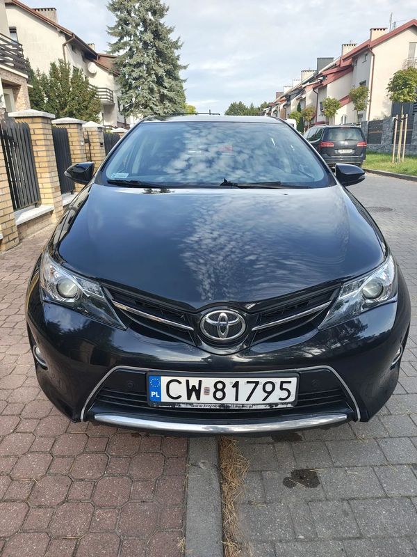 Toyota Auris 1.6 Petrol 2013
