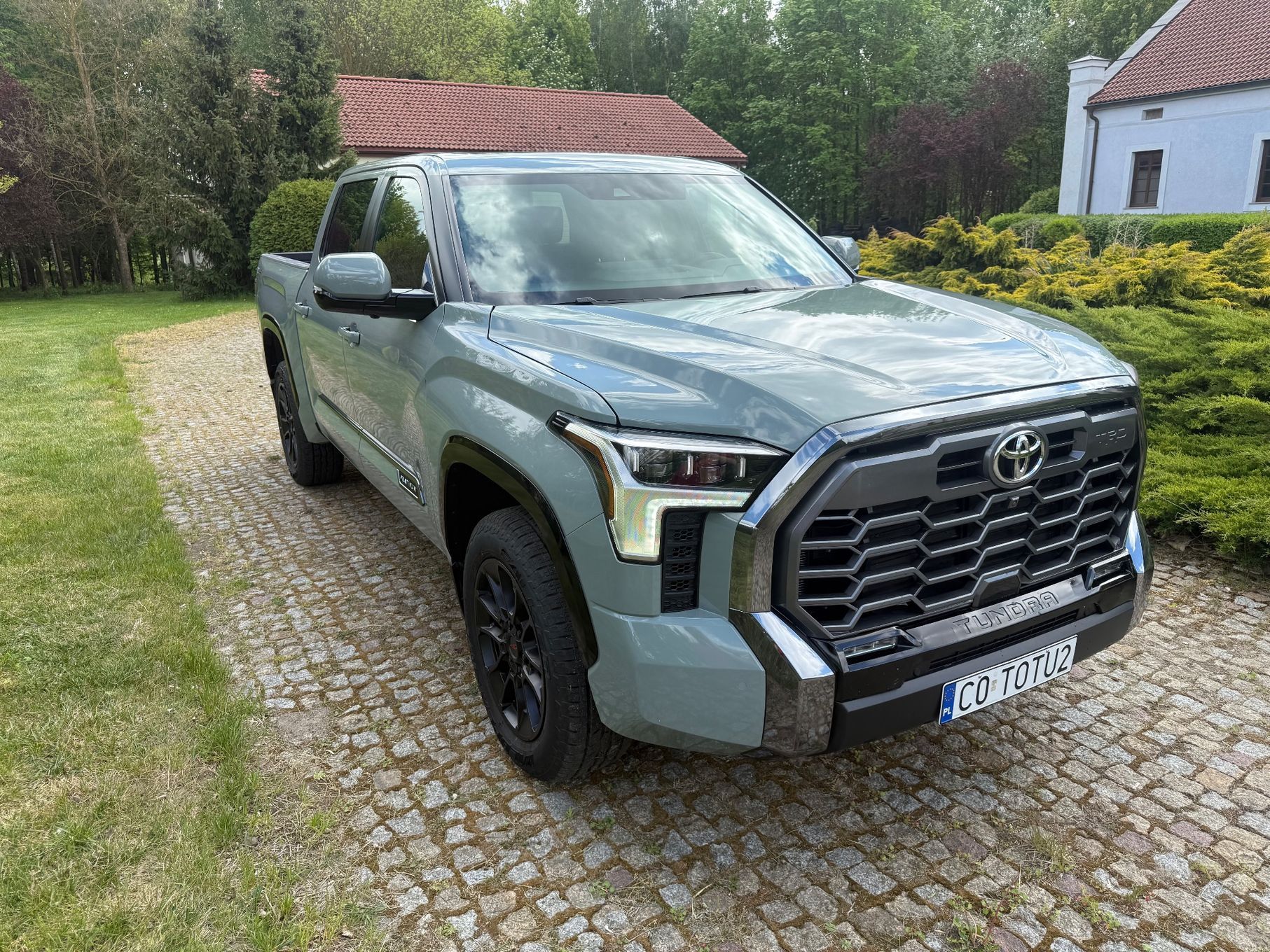 Toyota 3.5 Hybrid 4x4 2025