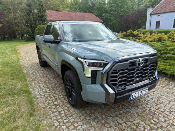 Toyota 3.5 Hybrid 4x4 2025
