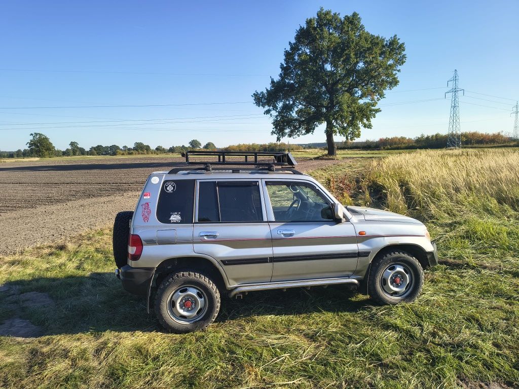 Mitsubishi Pajero Pinin Petrol 4x4 2000