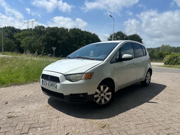 Mitsubishi Colt 1.3 Petrol 2010