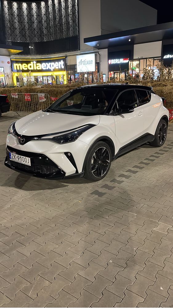 Toyota C-HR 2.0 Petrol 2023