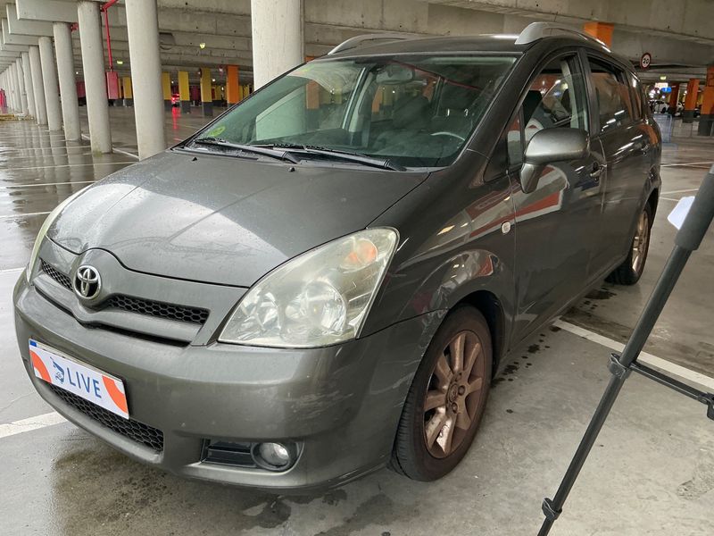 Toyota Corolla Verso 2.2 D-4D Luna