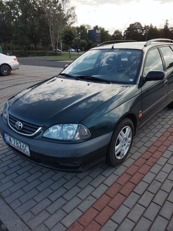 Toyota Avensis 1.8 VVT-i 2002