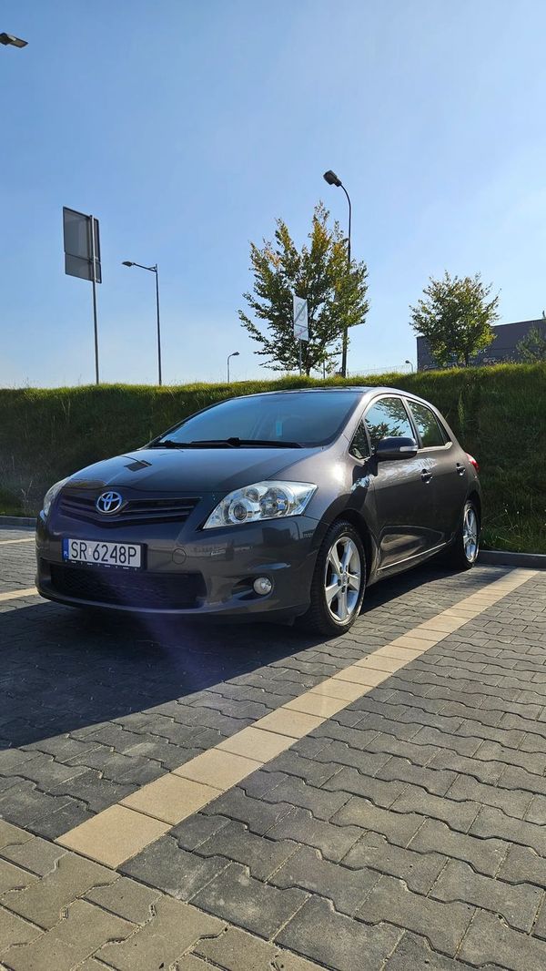 Toyota Auris 1.6 LPG 2010