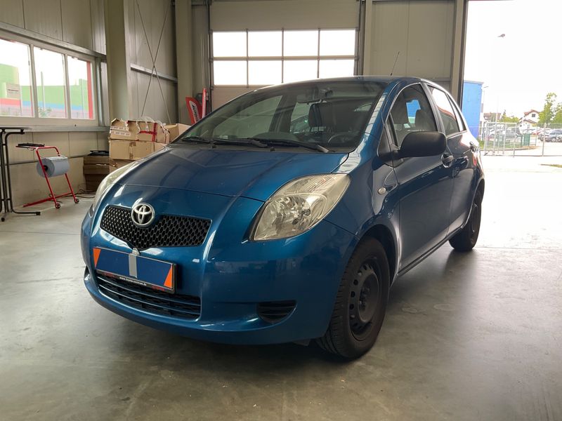 Toyota Yaris 1.3 VVT-i