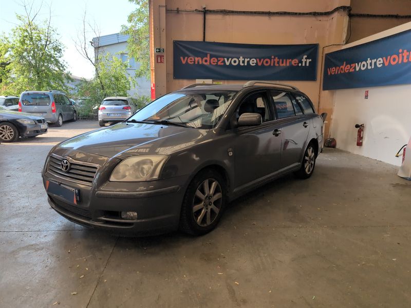Toyota Avensis 2.0 D-4D Sol