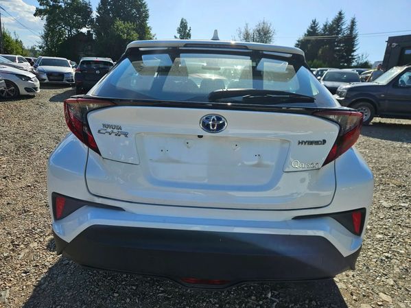 Toyota C-HR 1.8 Hybrid 2023