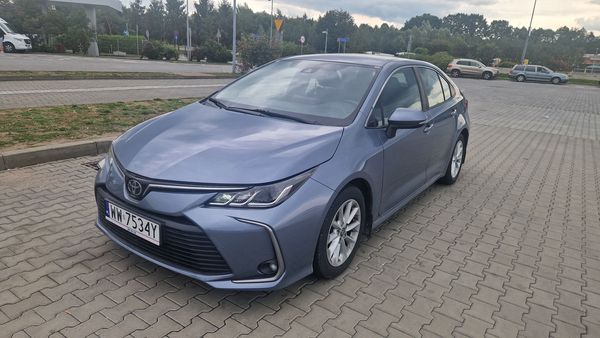 Toyota Corolla Polski salon Automat Serwis ASO Faktura VAT 23%
