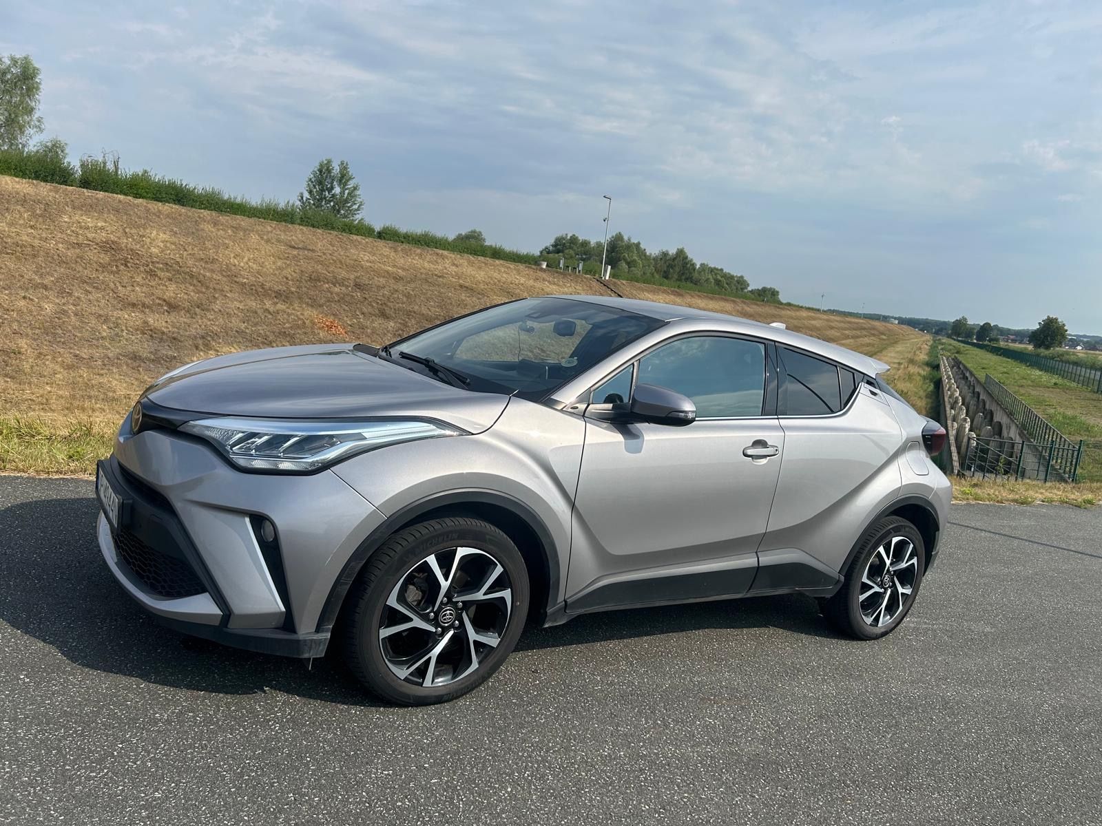 Toyota C-HR krajowy, bezwypadkowy, podgrzewane fotele i kierownica, kamera cofania